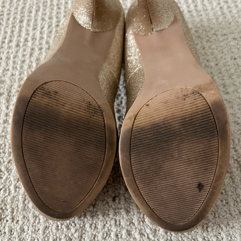 Olsenboye Heels - Picture 2 of 7
